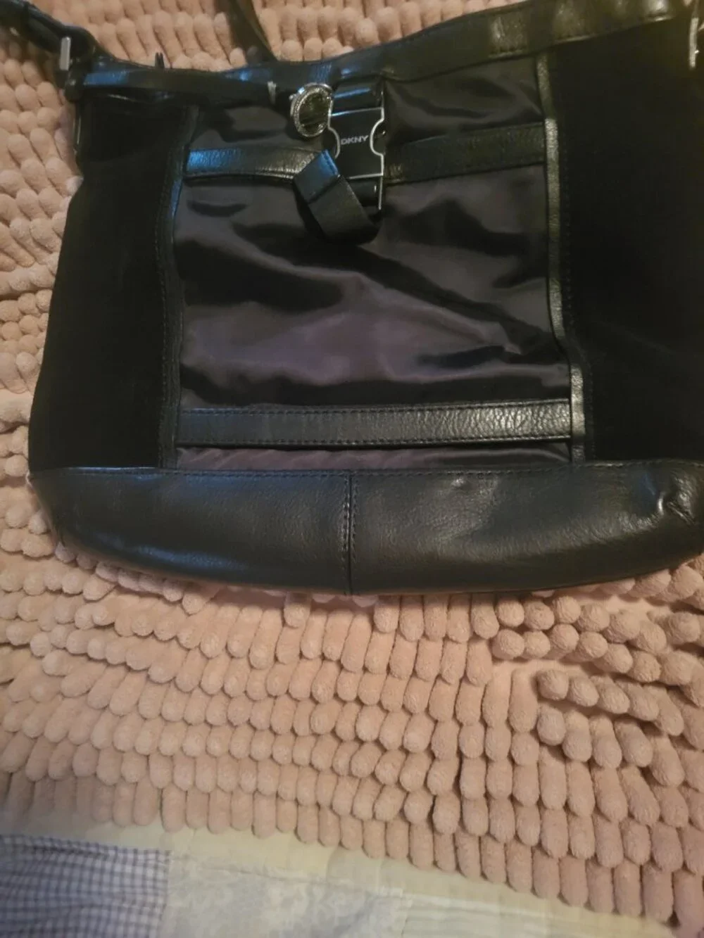 Vintage DKNY (Donna Karan New York) crossbody shoulder bag
